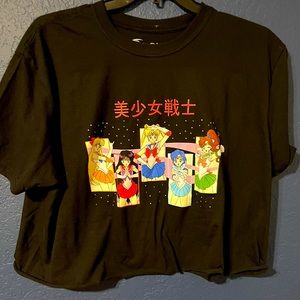 Hot topic sailor moon crop top 2x and 3x available